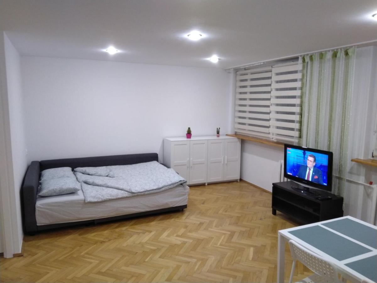 Apartament Zielona Wierzba Blisko Sky Tower Apartment Wroclaw Ngoại thất bức ảnh